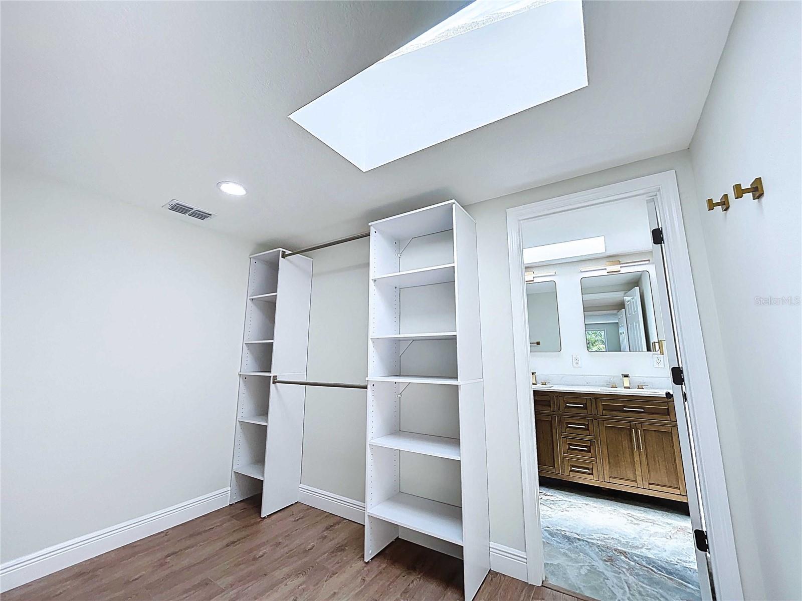 5040 GLENN DR, NEW PORT RICHEY, FL, 34652