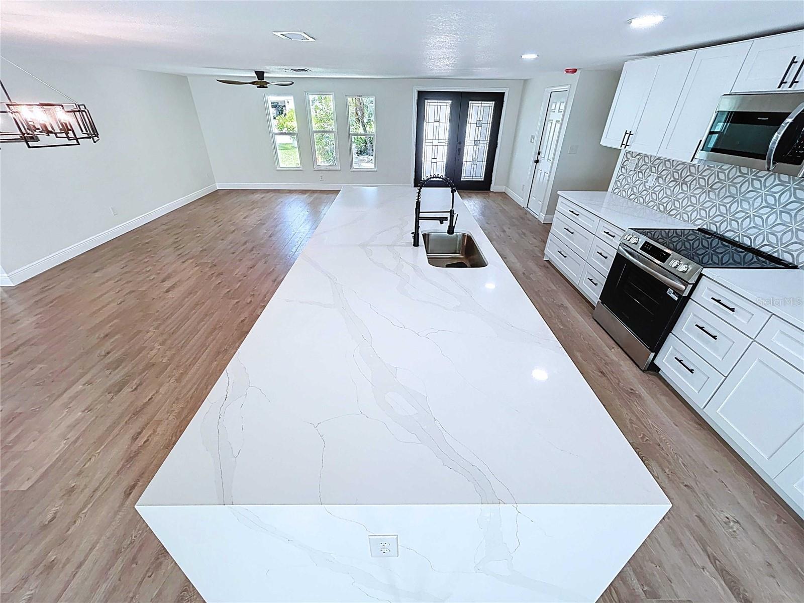 5040 GLENN DR, NEW PORT RICHEY, FL, 34652