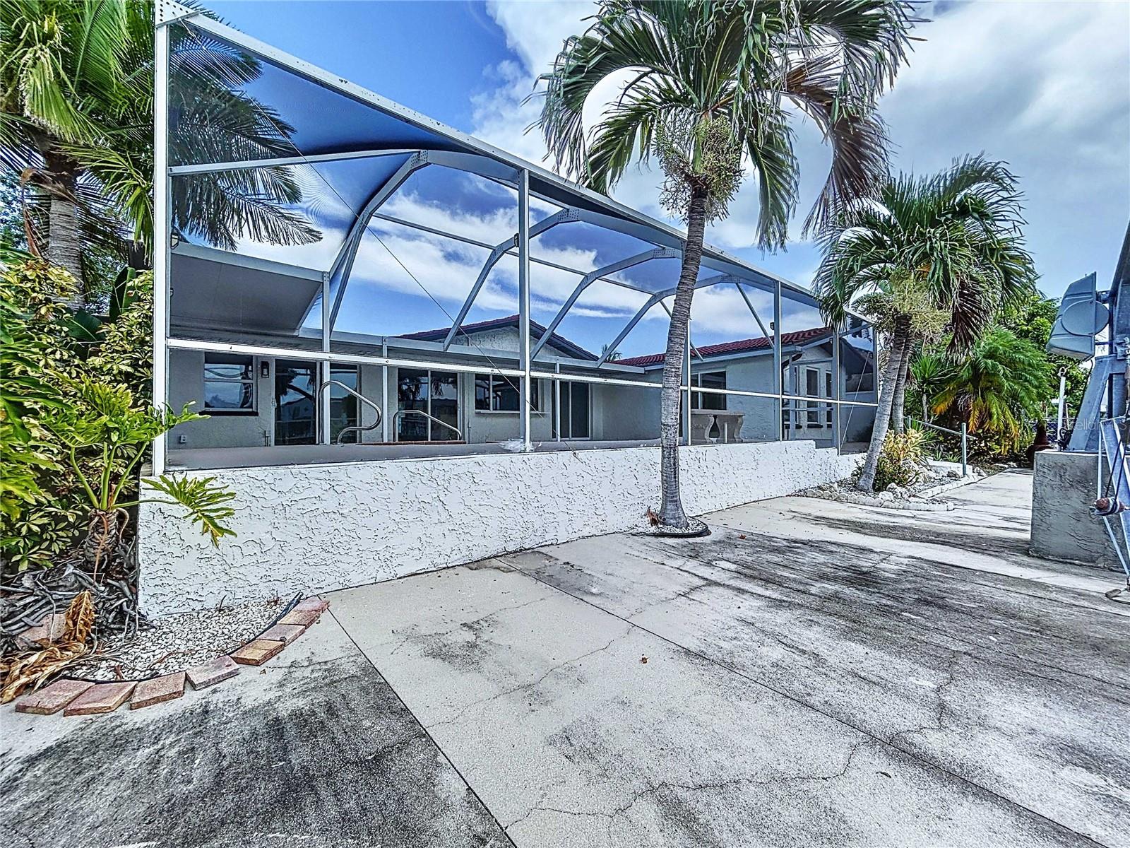 5040 GLENN DR, NEW PORT RICHEY, FL, 34652