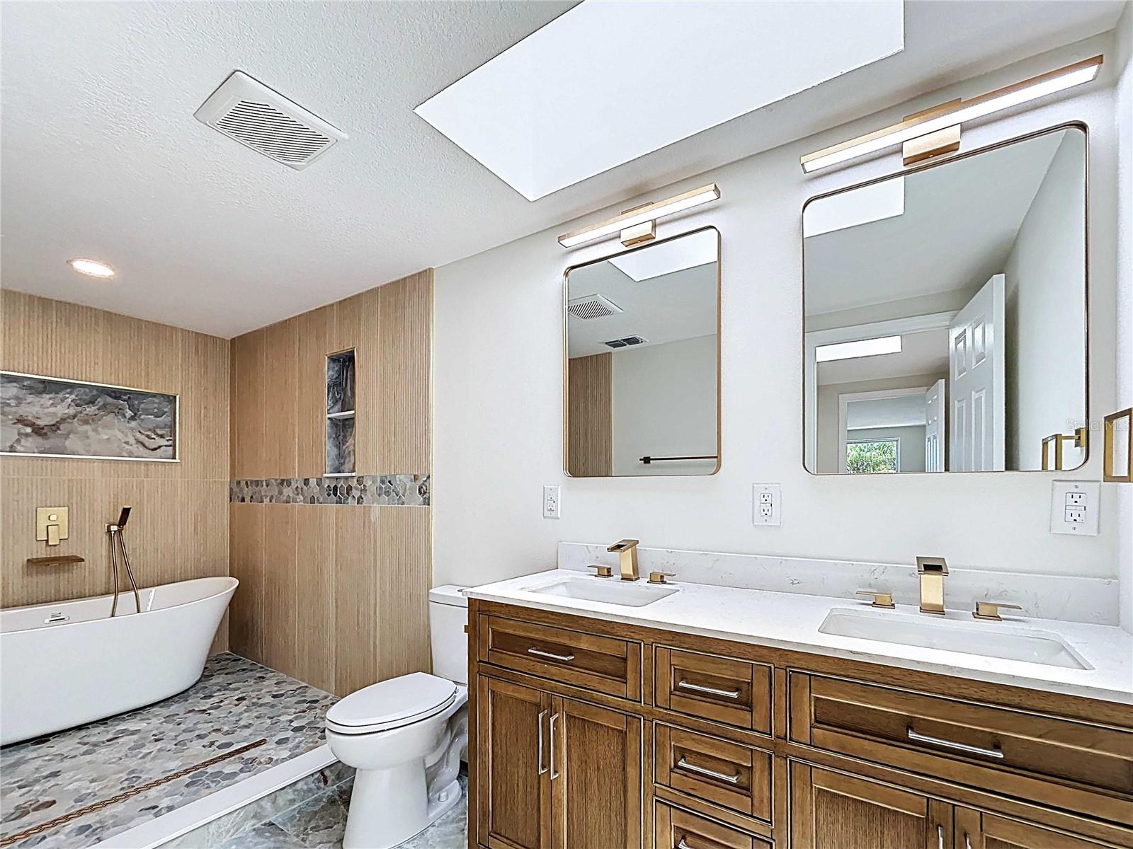 5040 GLENN DR, NEW PORT RICHEY, FL, 34652