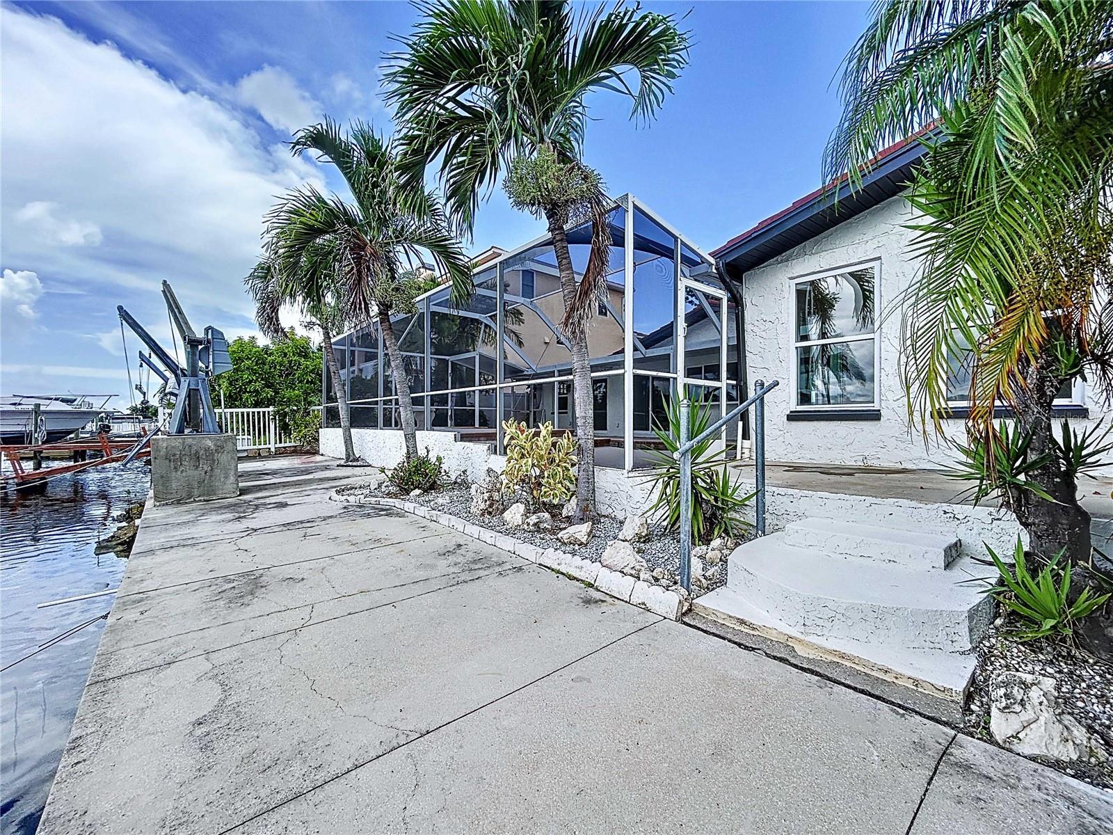 5040 GLENN DR, NEW PORT RICHEY, FL, 34652