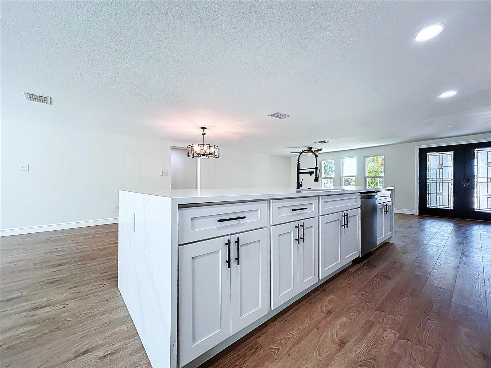 5040 GLENN DR, NEW PORT RICHEY, FL, 34652