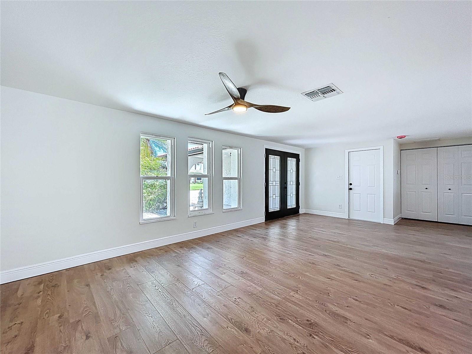 5040 GLENN DR, NEW PORT RICHEY, FL, 34652