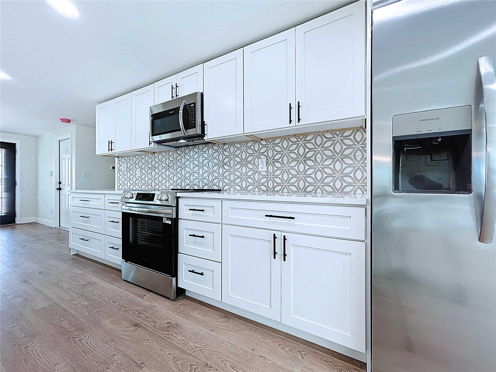 5040 GLENN DR, NEW PORT RICHEY, FL, 34652