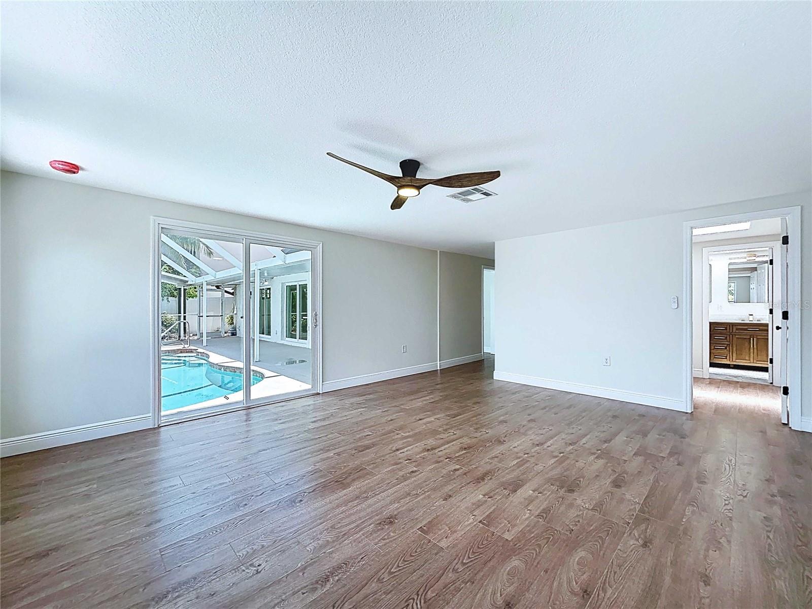 5040 GLENN DR, NEW PORT RICHEY, FL, 34652