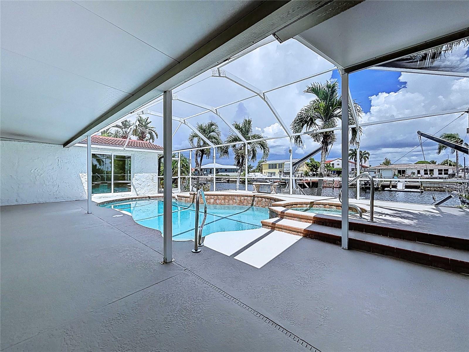 5040 GLENN DR, NEW PORT RICHEY, FL, 34652