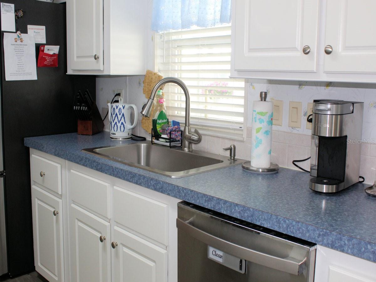 64 THATCH PALM ST W, LARGO, FL, 33770