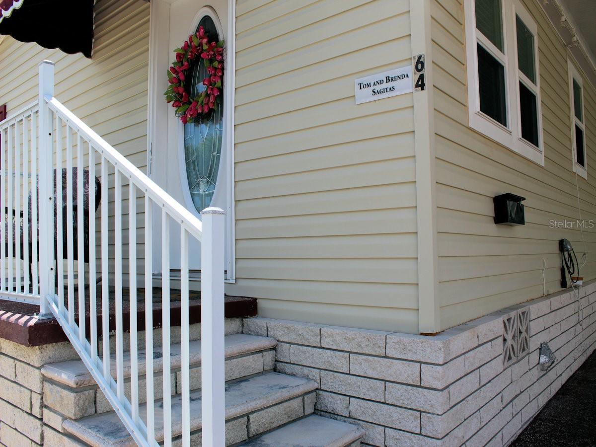 64 THATCH PALM ST W, LARGO, FL, 33770