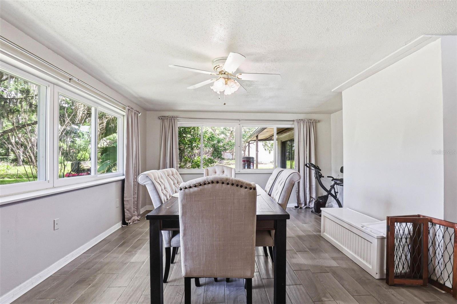 30151 LYNNE DR, WESLEY CHAPEL, FL, 33543