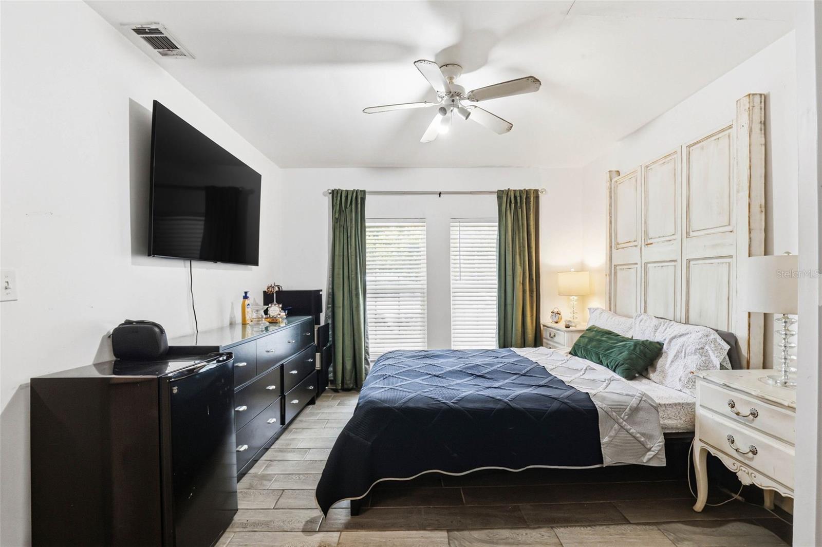 30151 LYNNE DR, WESLEY CHAPEL, FL, 33543