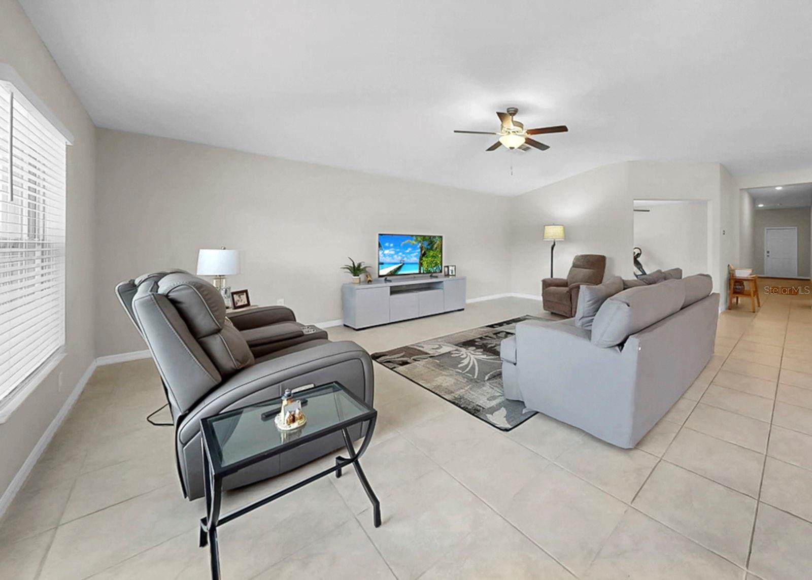 16568 DELIA ST, WIMAUMA, FL, 33598