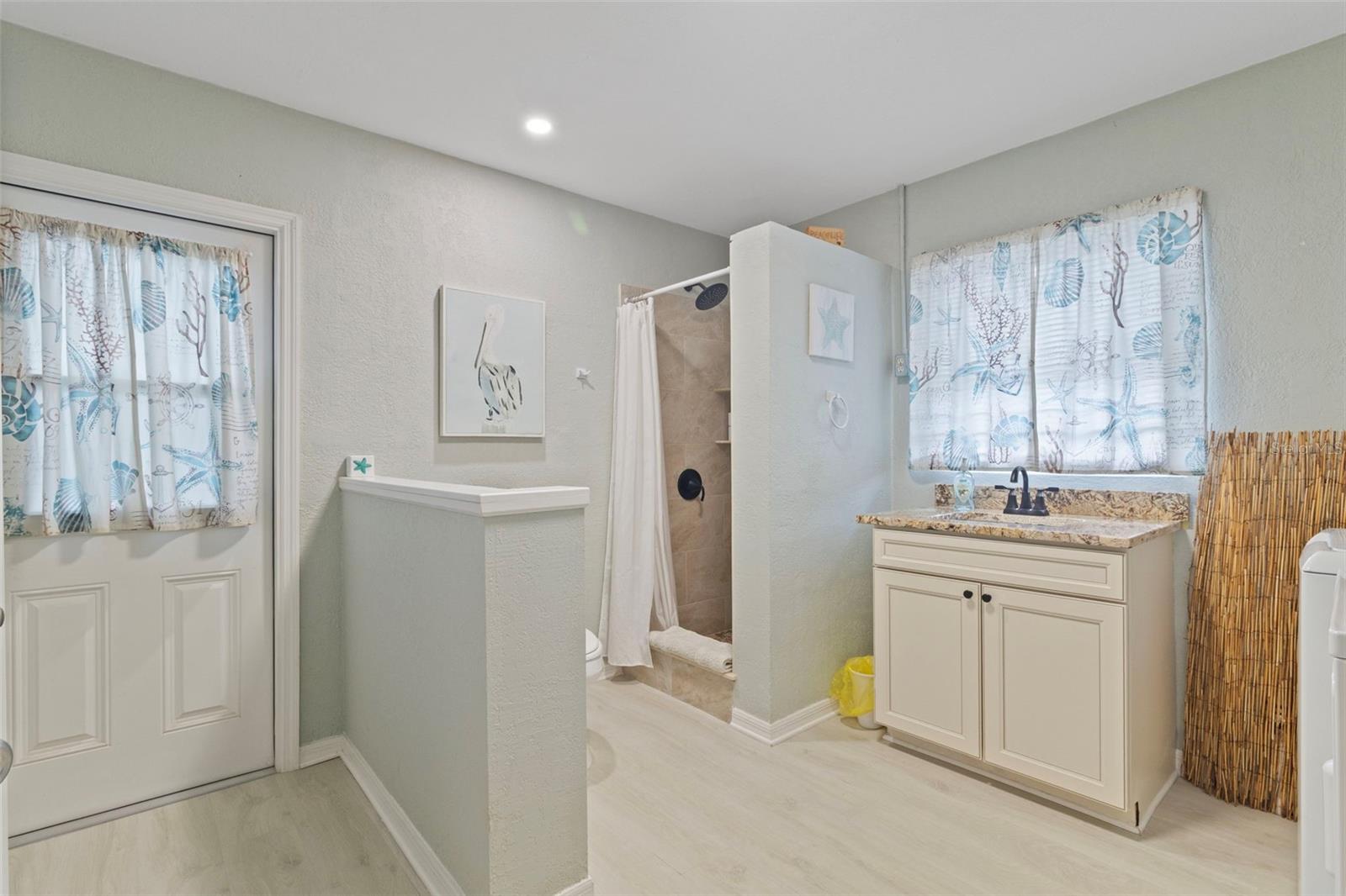 109 ARLINGTON CT NE, PORT CHARLOTTE, FL, 33952