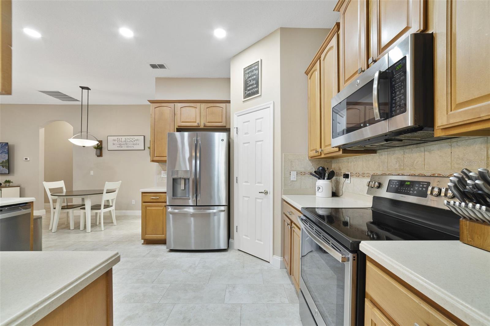 6695 LAKE CARLISLE BLVD, ORLANDO, FL, 32829