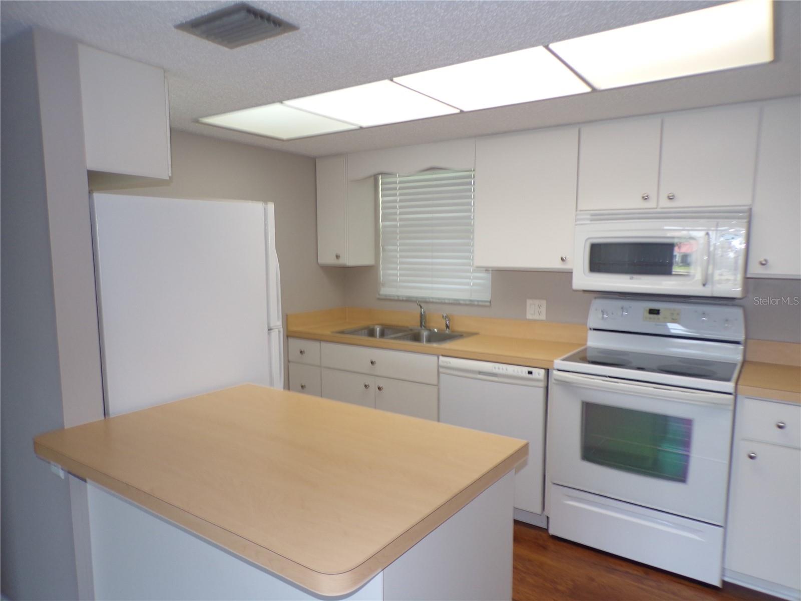 1080 BAL HARBOR BLVD #4D, PUNTA GORDA, FL, 33950