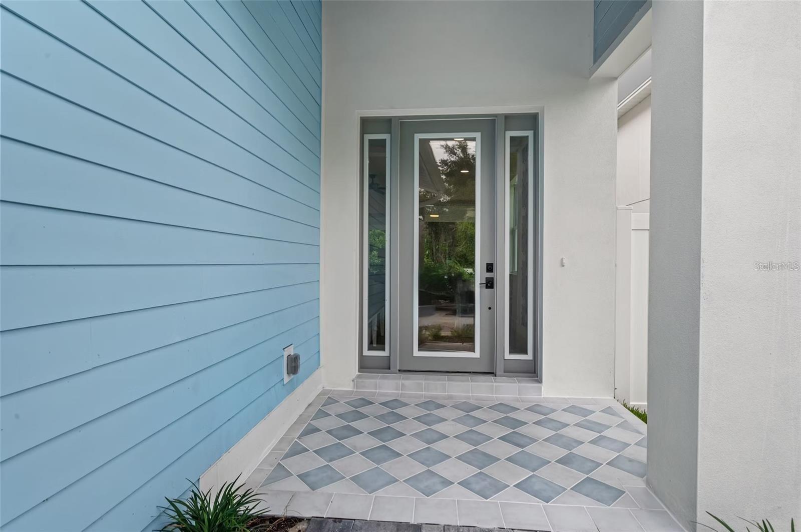 1647 SIESTA DR, SARASOTA, FL, 34239