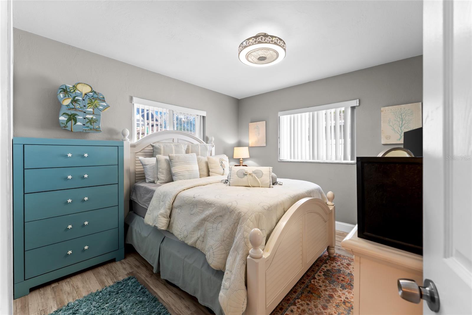 4533 20TH AVE N, ST PETERSBURG, FL, 33713