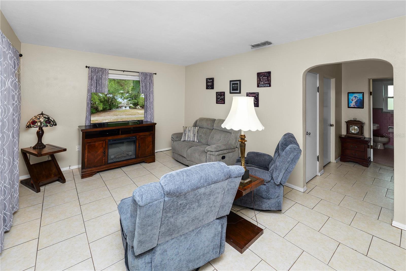 1638 E ELM RD, LAKELAND, FL, 33801