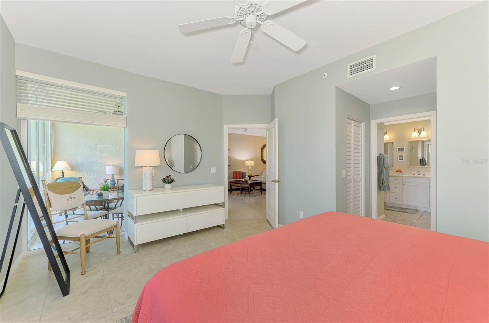 8911 VERANDA WAY #211, SARASOTA, FL, 34238