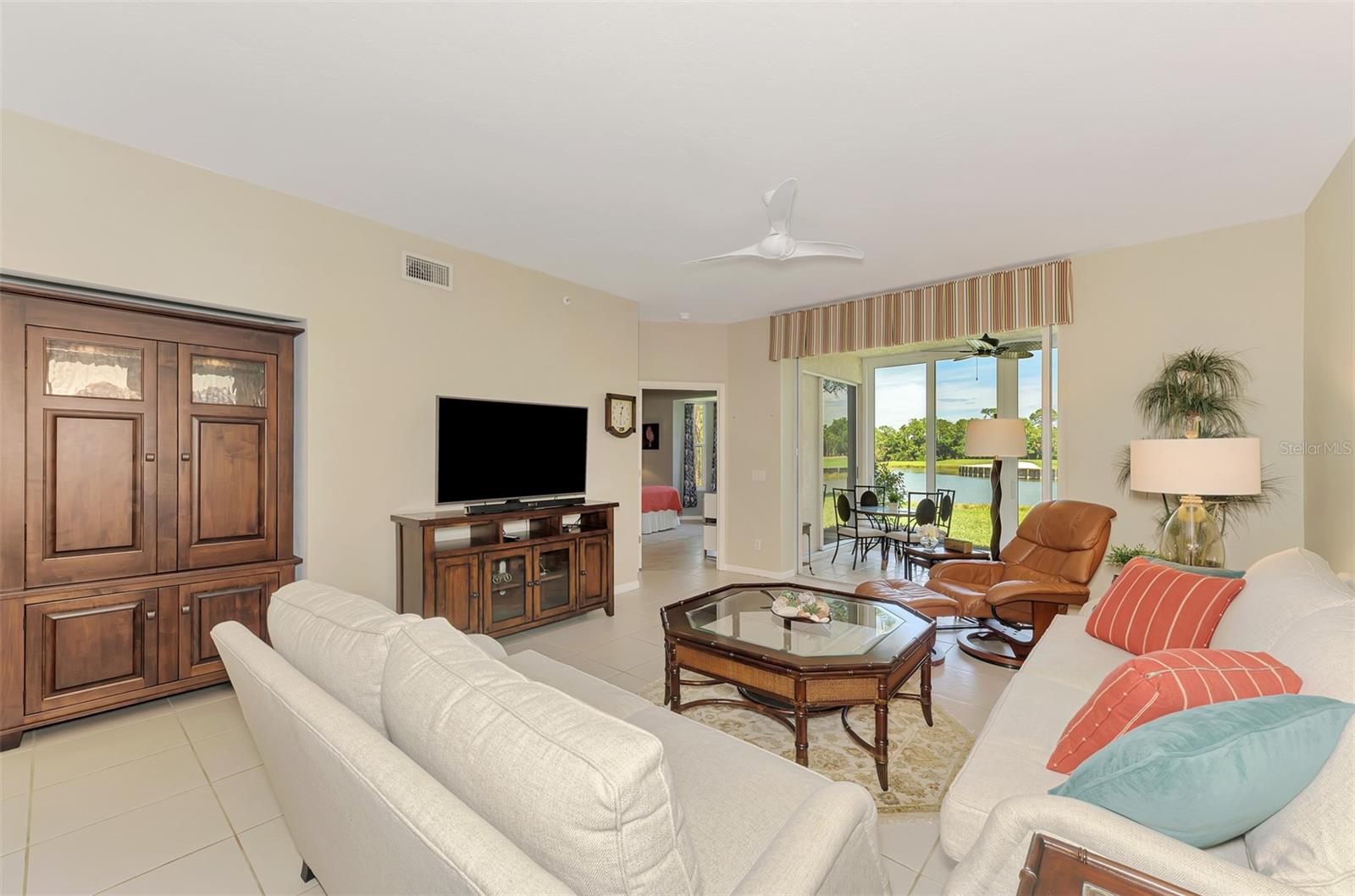 8911 VERANDA WAY #211, SARASOTA, FL, 34238