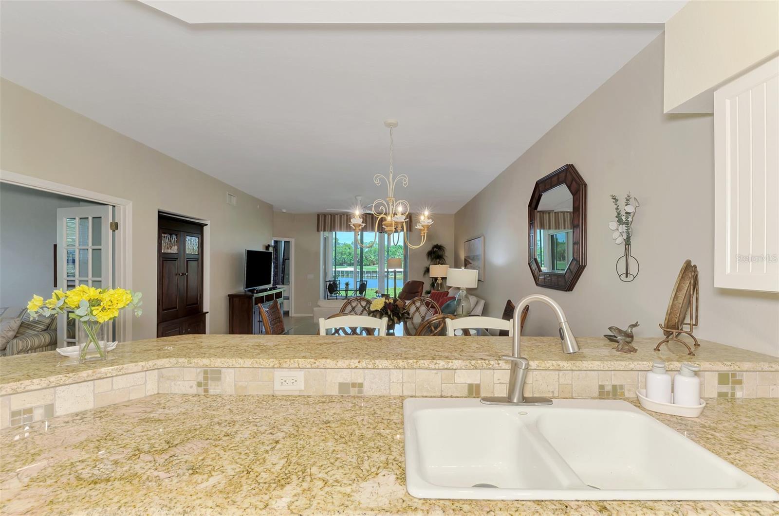 8911 VERANDA WAY #211, SARASOTA, FL, 34238