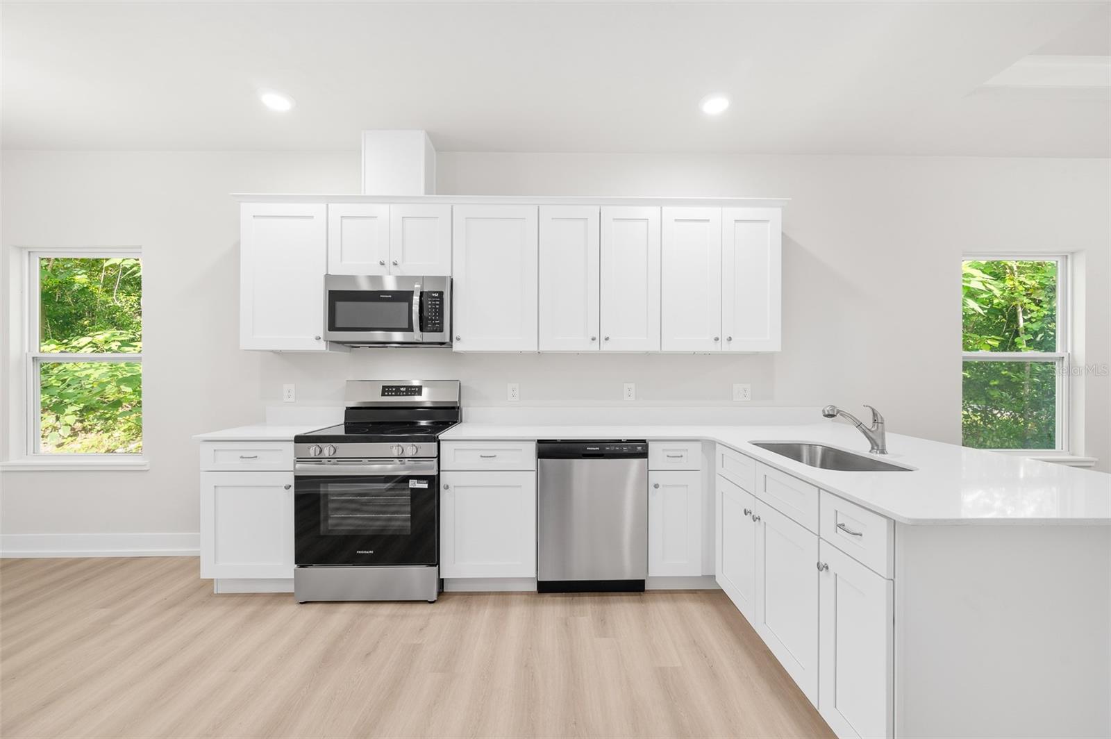 8572 NW 39TH CIR, GAINESVILLE, FL, 32653