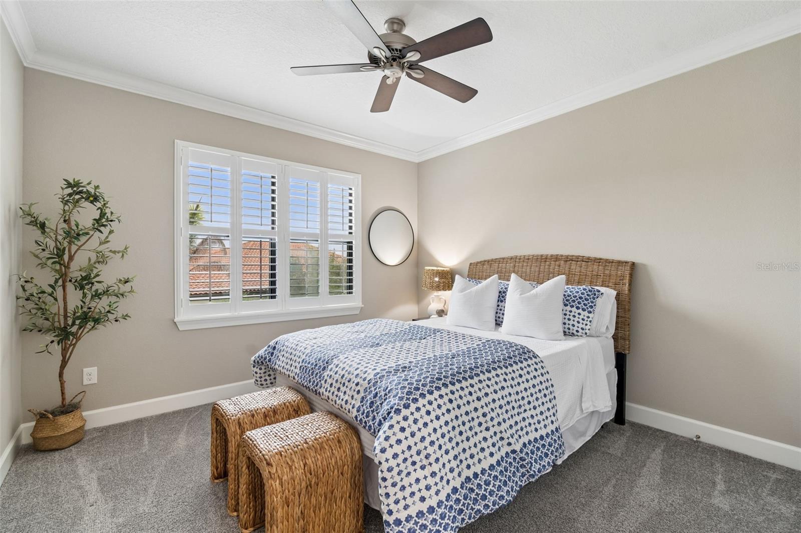 8552 GRAND ALBERATO RD, TAMPA, FL, 33647