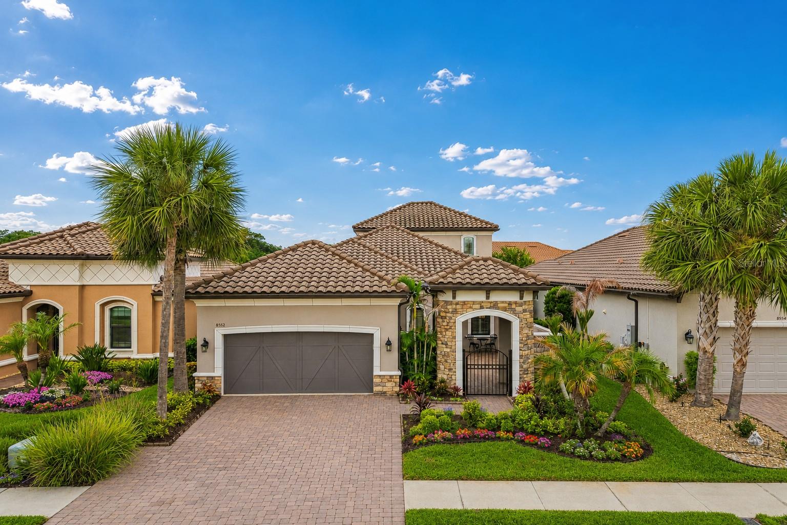 8552 GRAND ALBERATO RD, TAMPA, FL, 33647