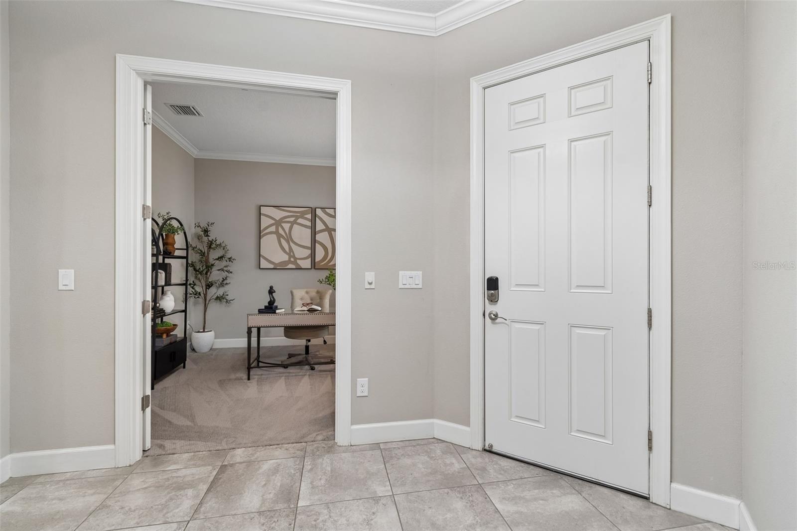 8552 GRAND ALBERATO RD, TAMPA, FL, 33647