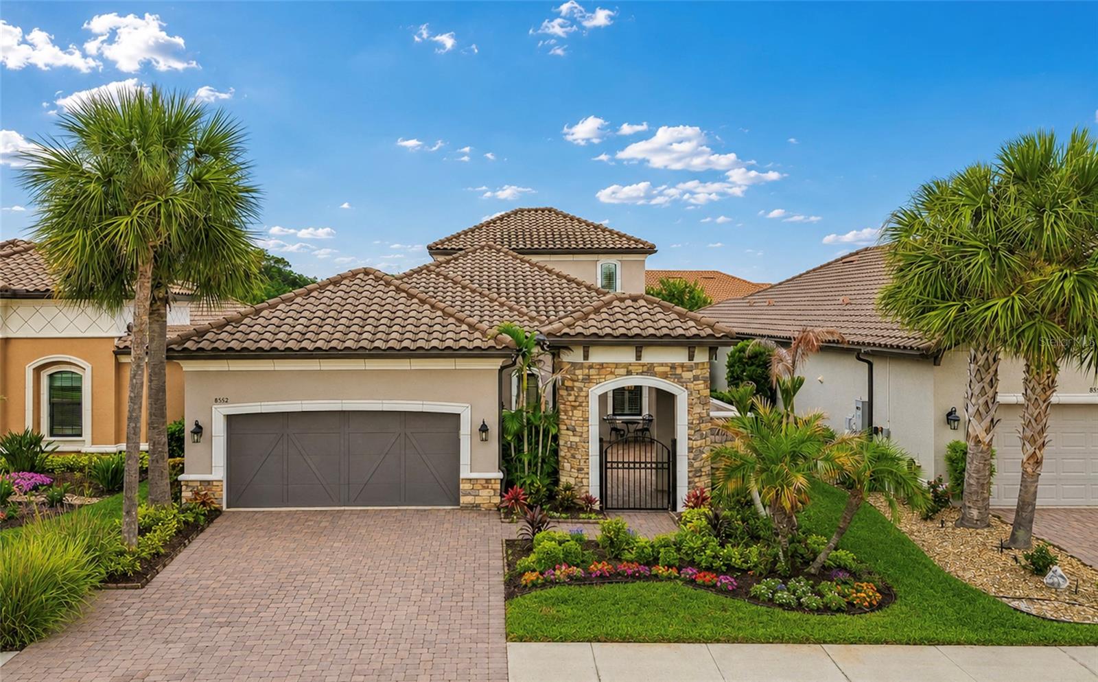 8552 GRAND ALBERATO RD, TAMPA, FL, 33647