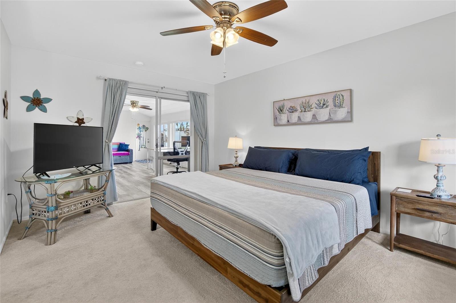 809 OAKMONT AVE, SUN CITY CENTER, FL, 33573