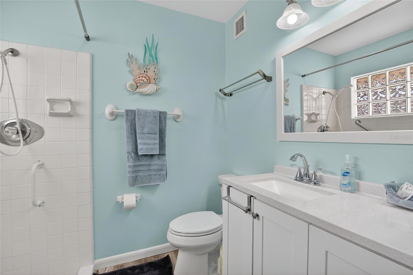 809 OAKMONT AVE, SUN CITY CENTER, FL, 33573