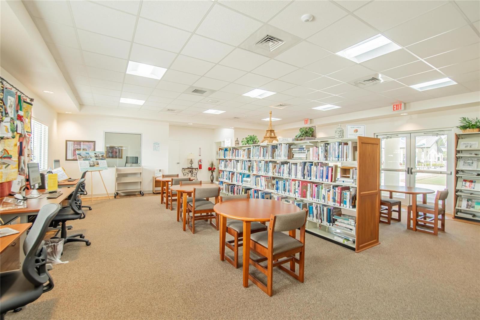 809 OAKMONT AVE, SUN CITY CENTER, FL, 33573