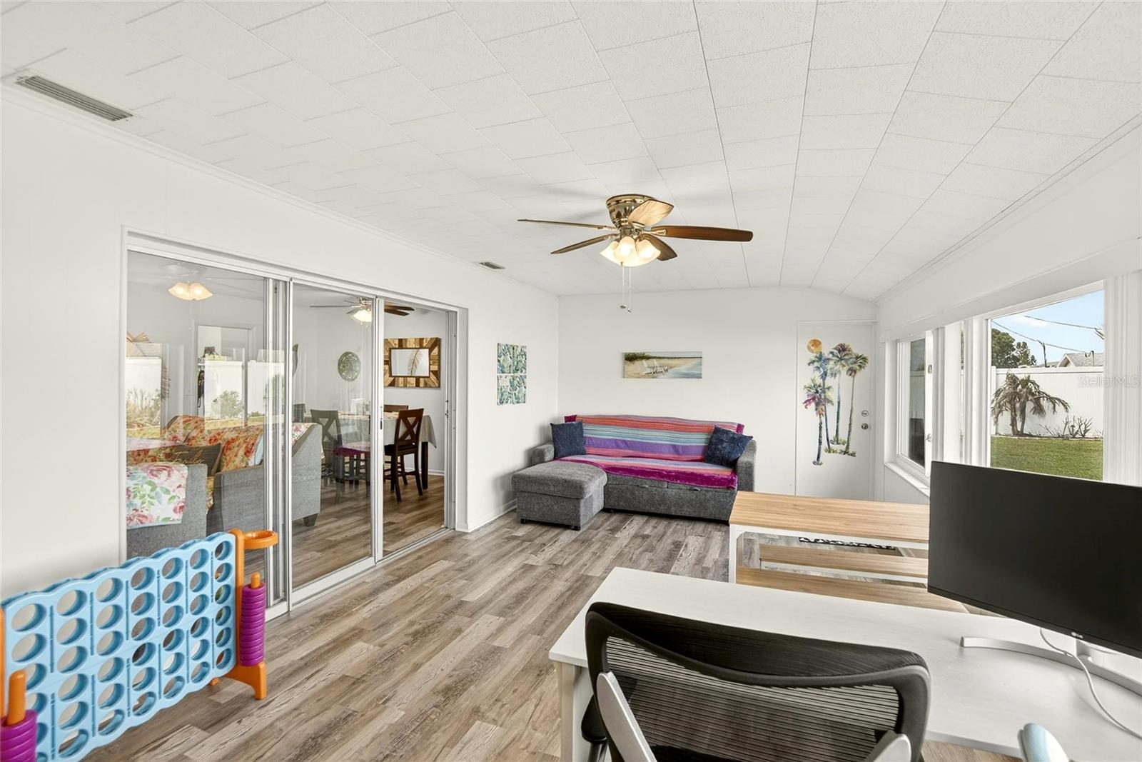 809 OAKMONT AVE, SUN CITY CENTER, FL, 33573