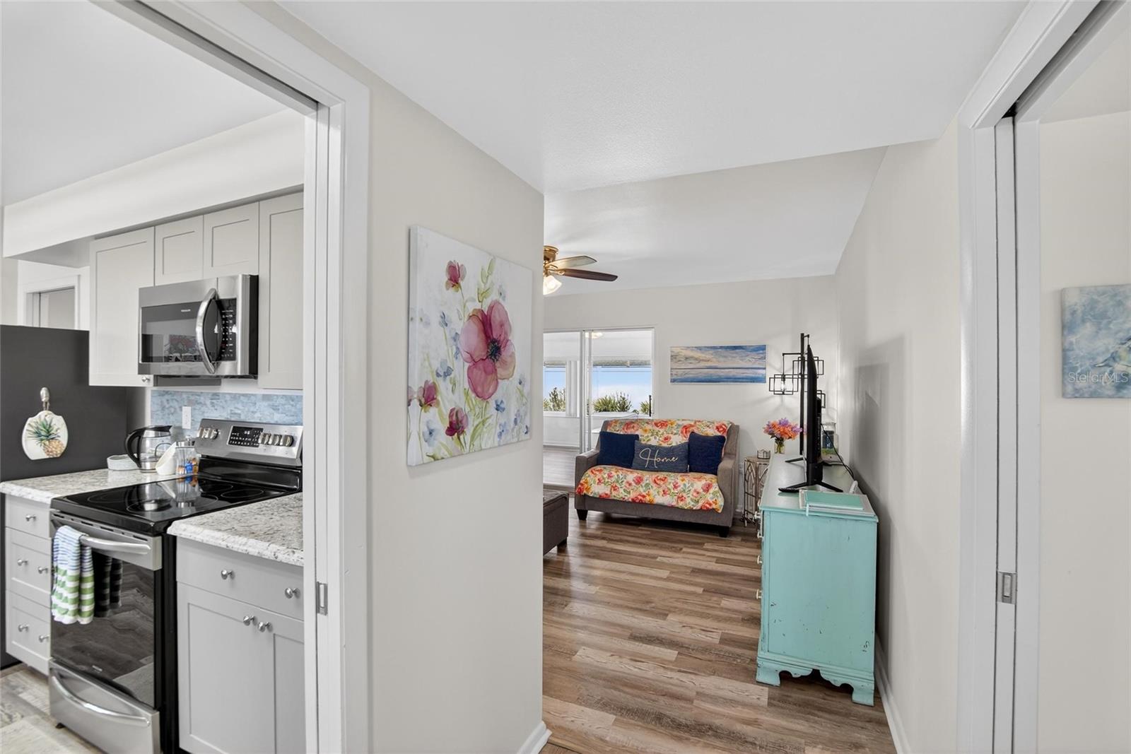 809 OAKMONT AVE, SUN CITY CENTER, FL, 33573