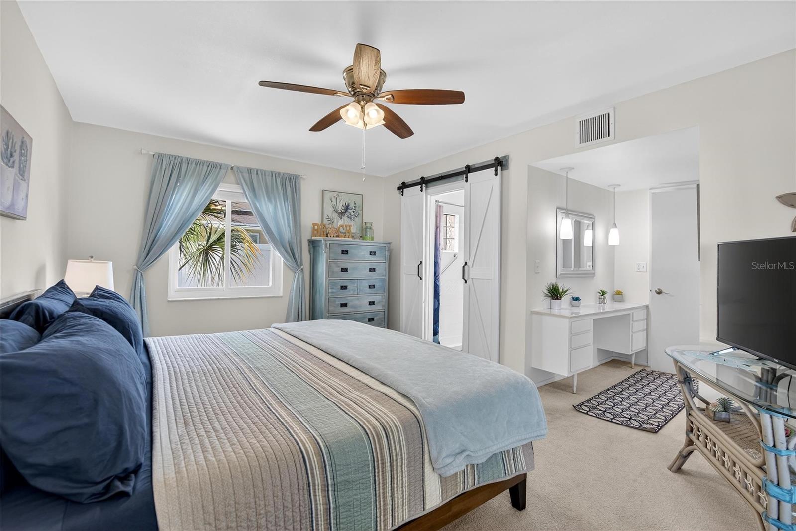 809 OAKMONT AVE, SUN CITY CENTER, FL, 33573