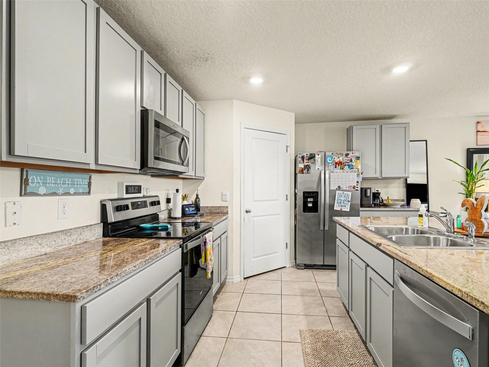 12151 KINGSLEY TRL, PARRISH, FL, 34219