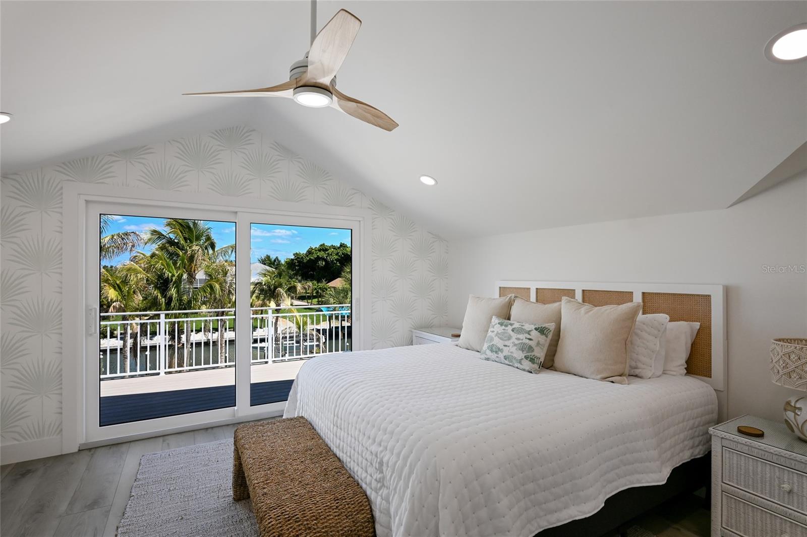 525 GASPAR DR, PLACIDA, FL, 33946