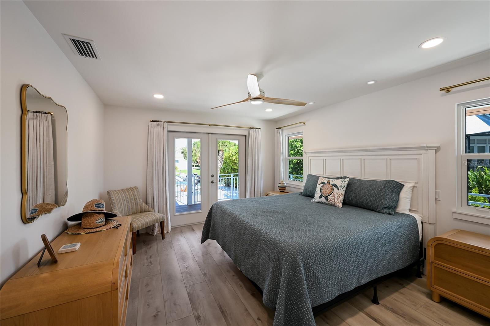 525 GASPAR DR, PLACIDA, FL, 33946