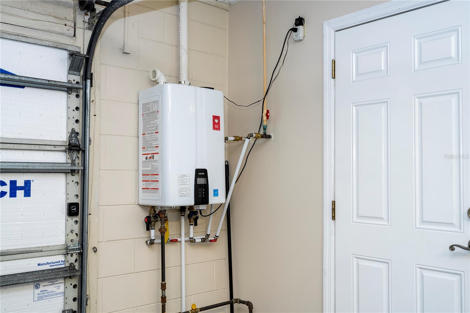 8595 MILLINOCKETT LN, ORLANDO, FL, 32825