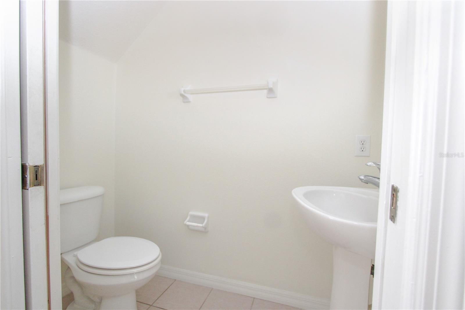 212 GOLDEN POND CT, VALRICO, FL, 33594