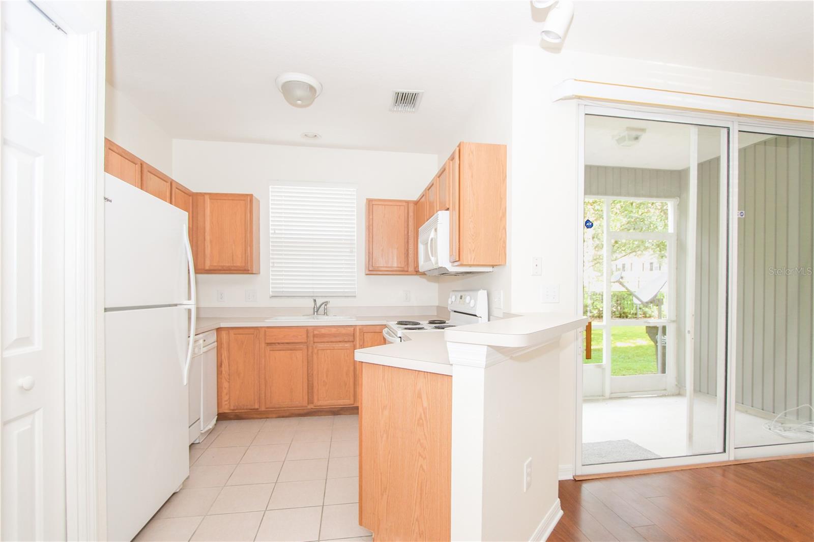 212 GOLDEN POND CT, VALRICO, FL, 33594