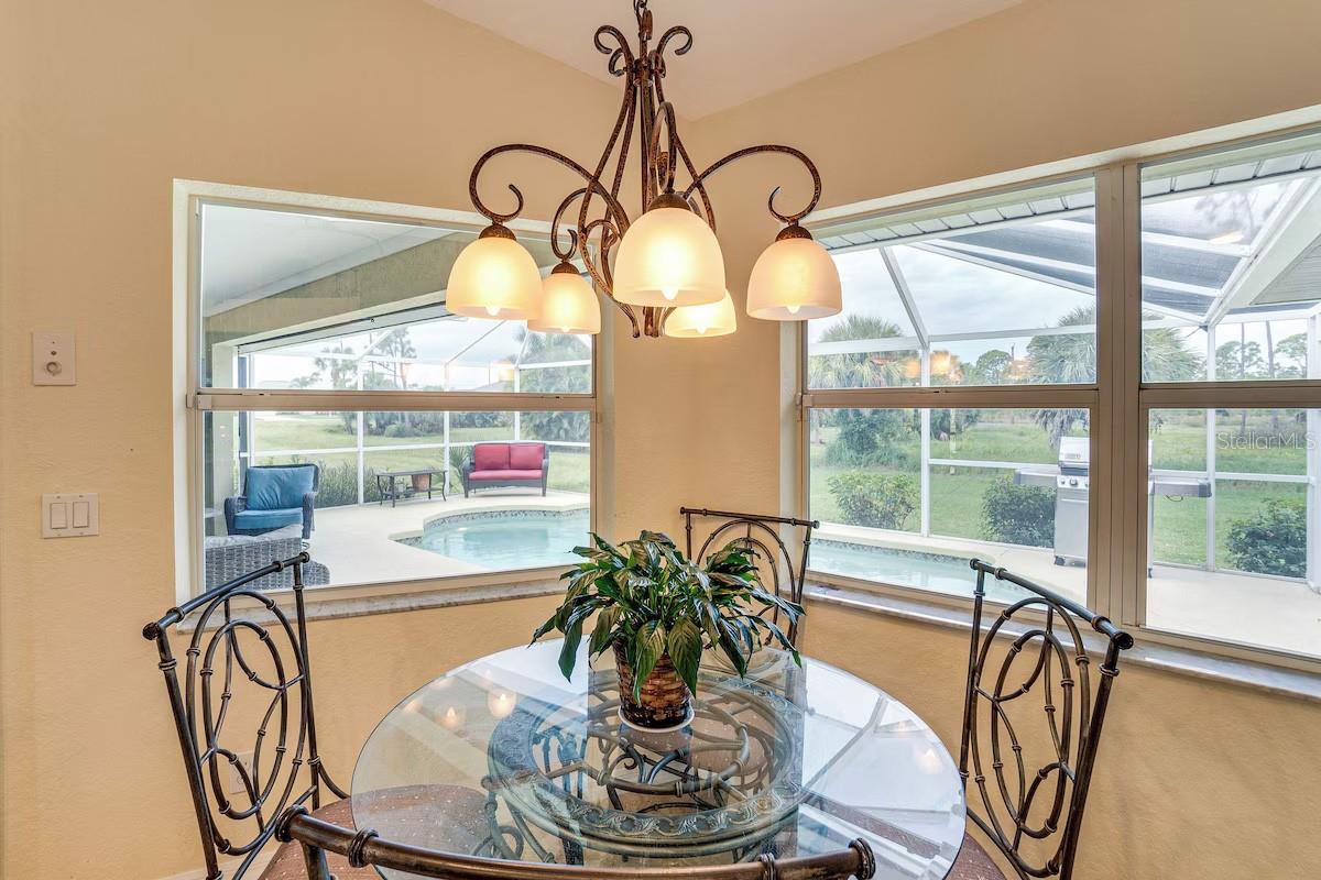 289 W PINE VALLEY LN, ROTONDA WEST, FL, 33947