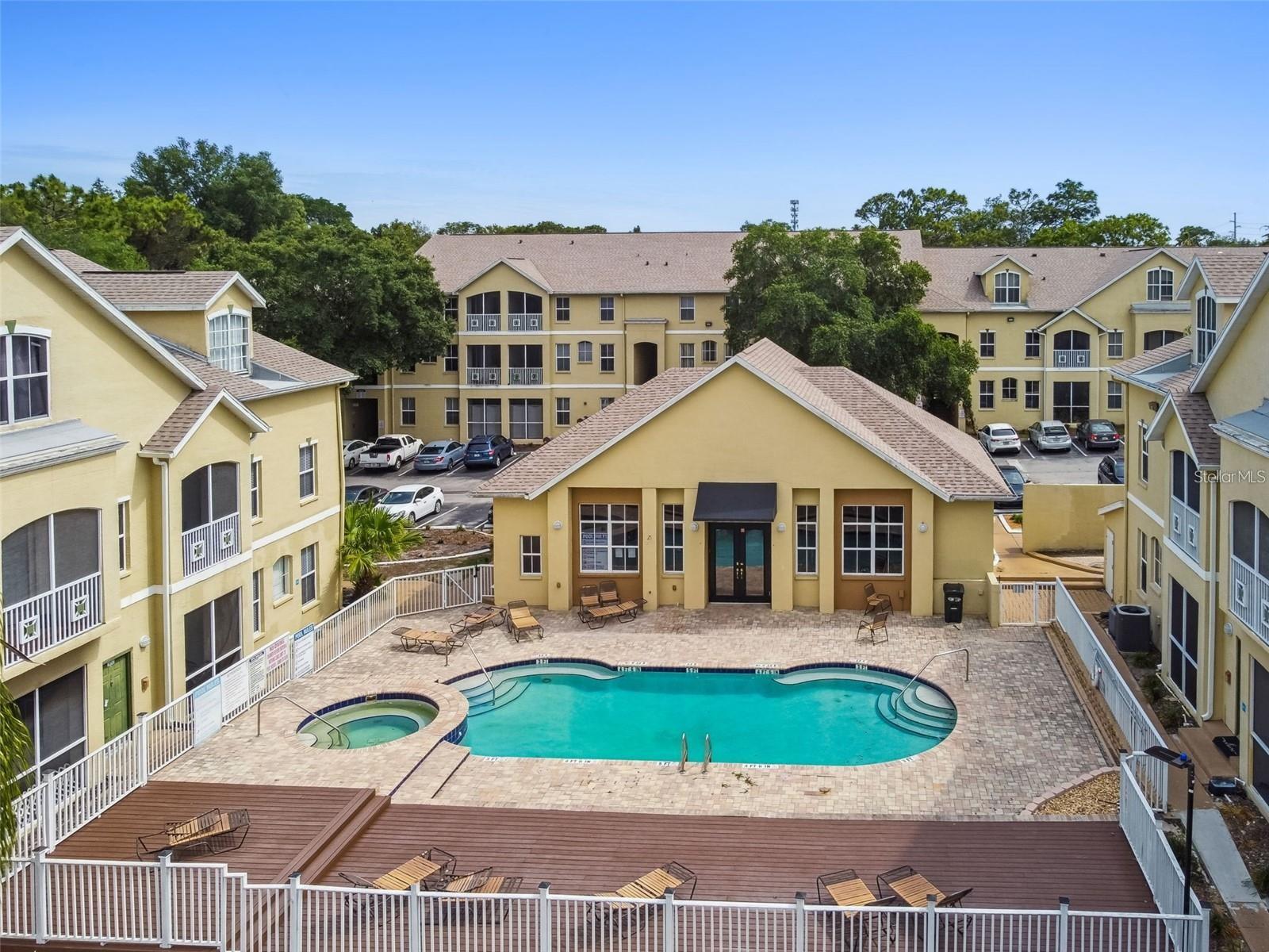 5052 SUNRIDGE PALMS DR #104, TAMPA, FL, 33617