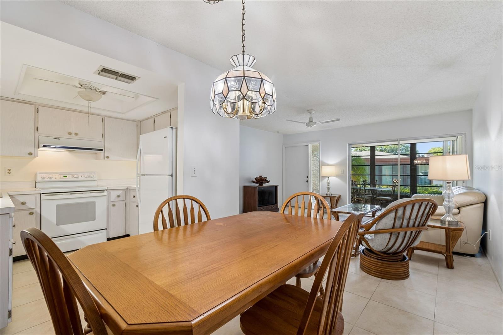 2150 SHELLY DR #B, PALM HARBOR, FL, 34684