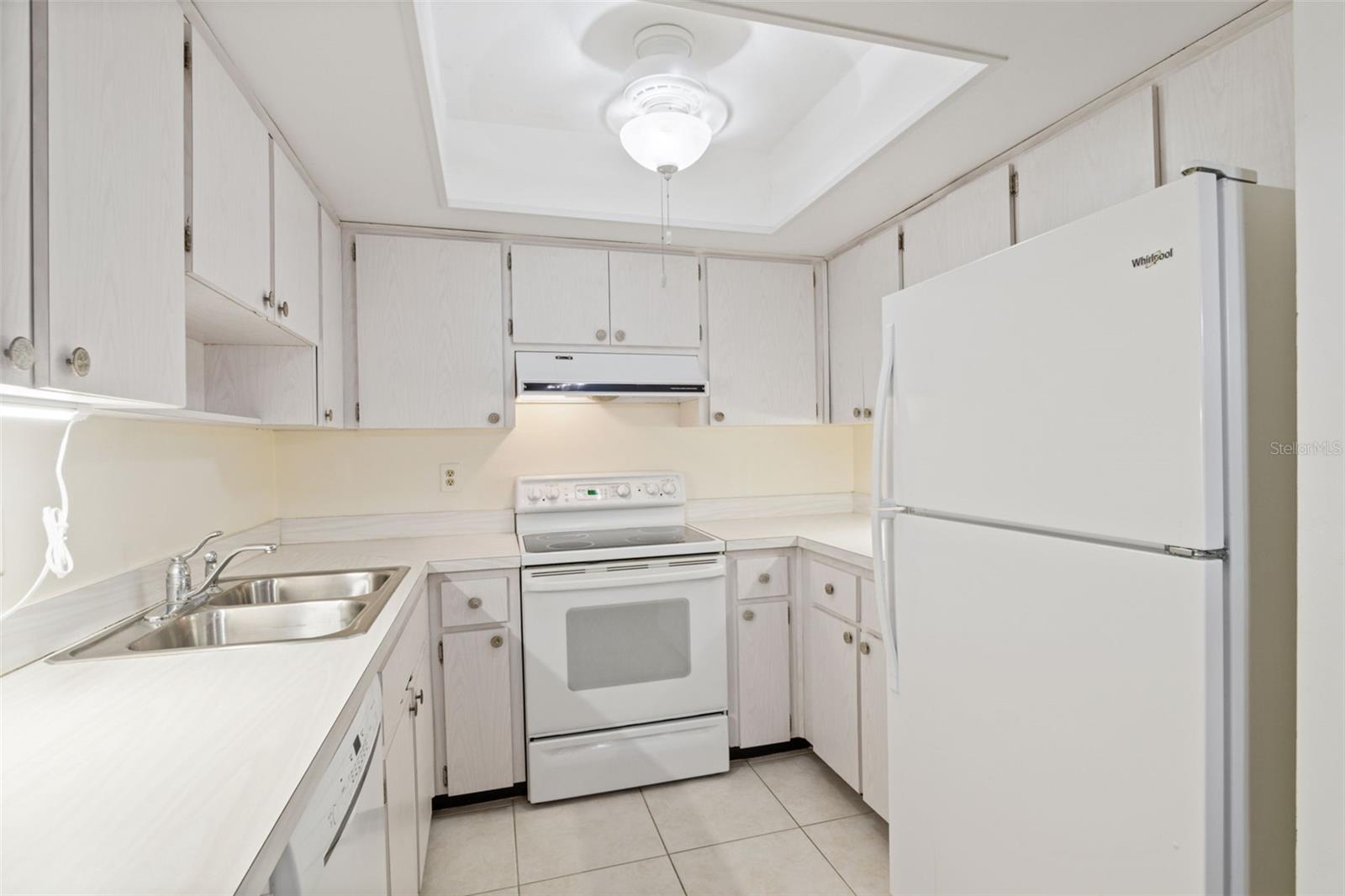 2150 SHELLY DR #B, PALM HARBOR, FL, 34684