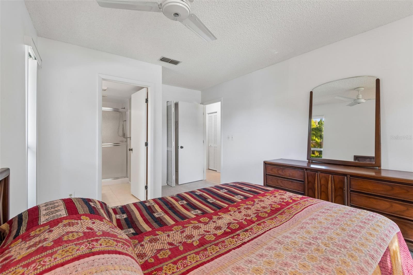 2150 SHELLY DR #B, PALM HARBOR, FL, 34684