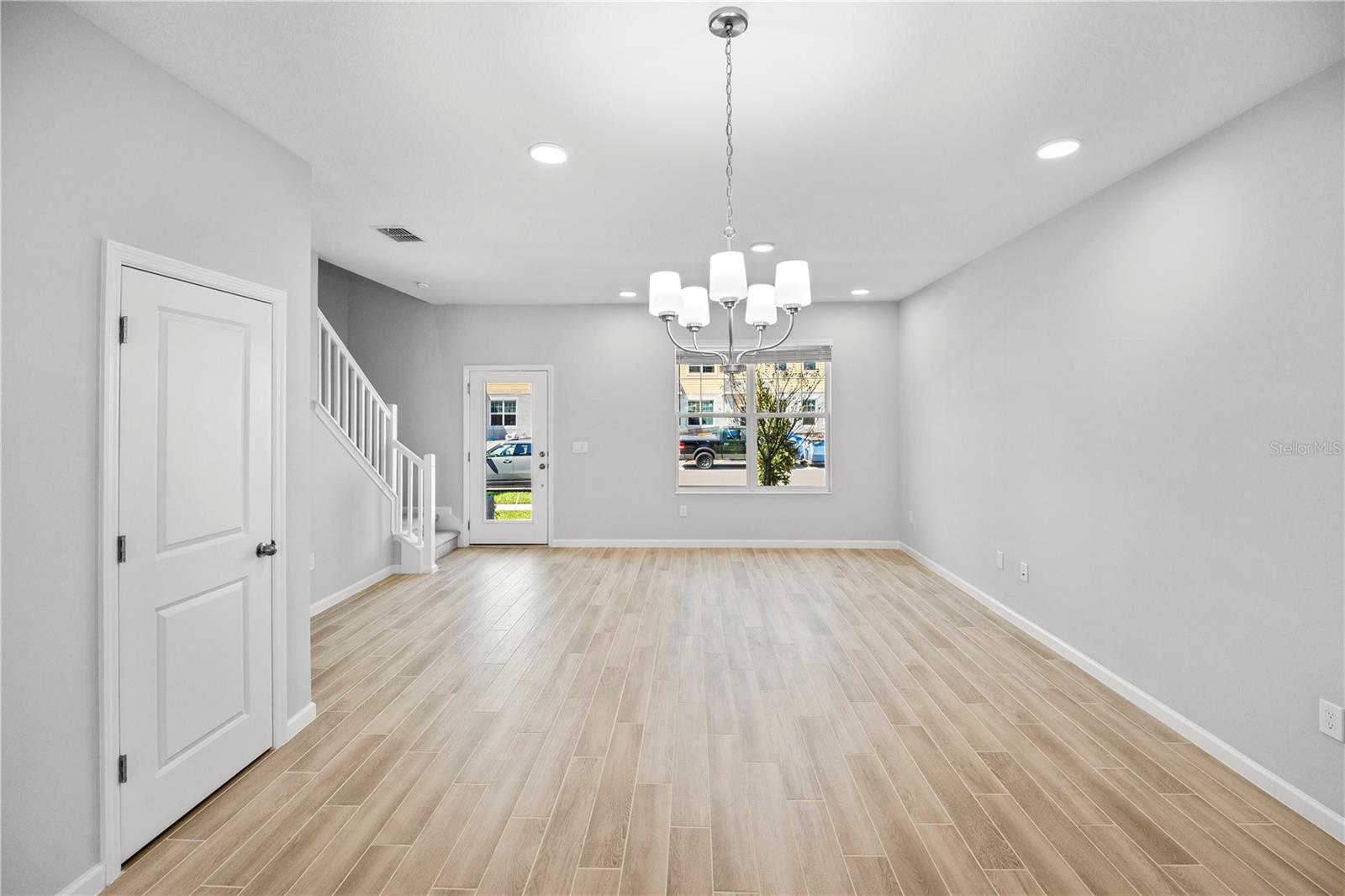 1367 MOUNT ROYAL DR, ST CLOUD, FL, 34771