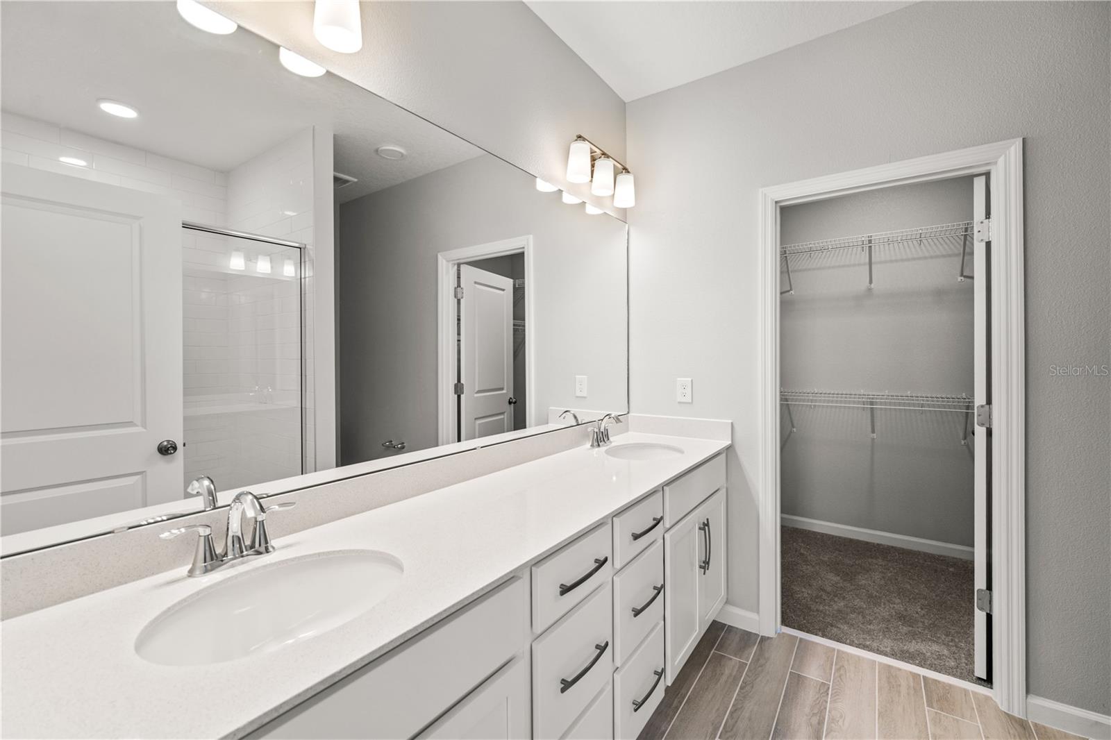 1367 MOUNT ROYAL DR, ST CLOUD, FL, 34771