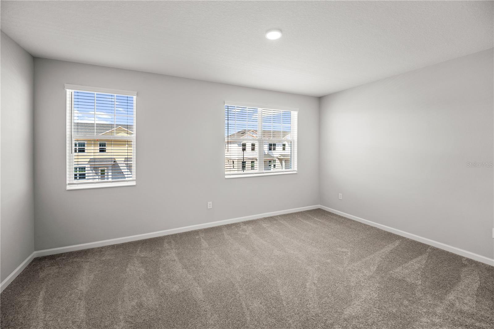 1367 MOUNT ROYAL DR, ST CLOUD, FL, 34771