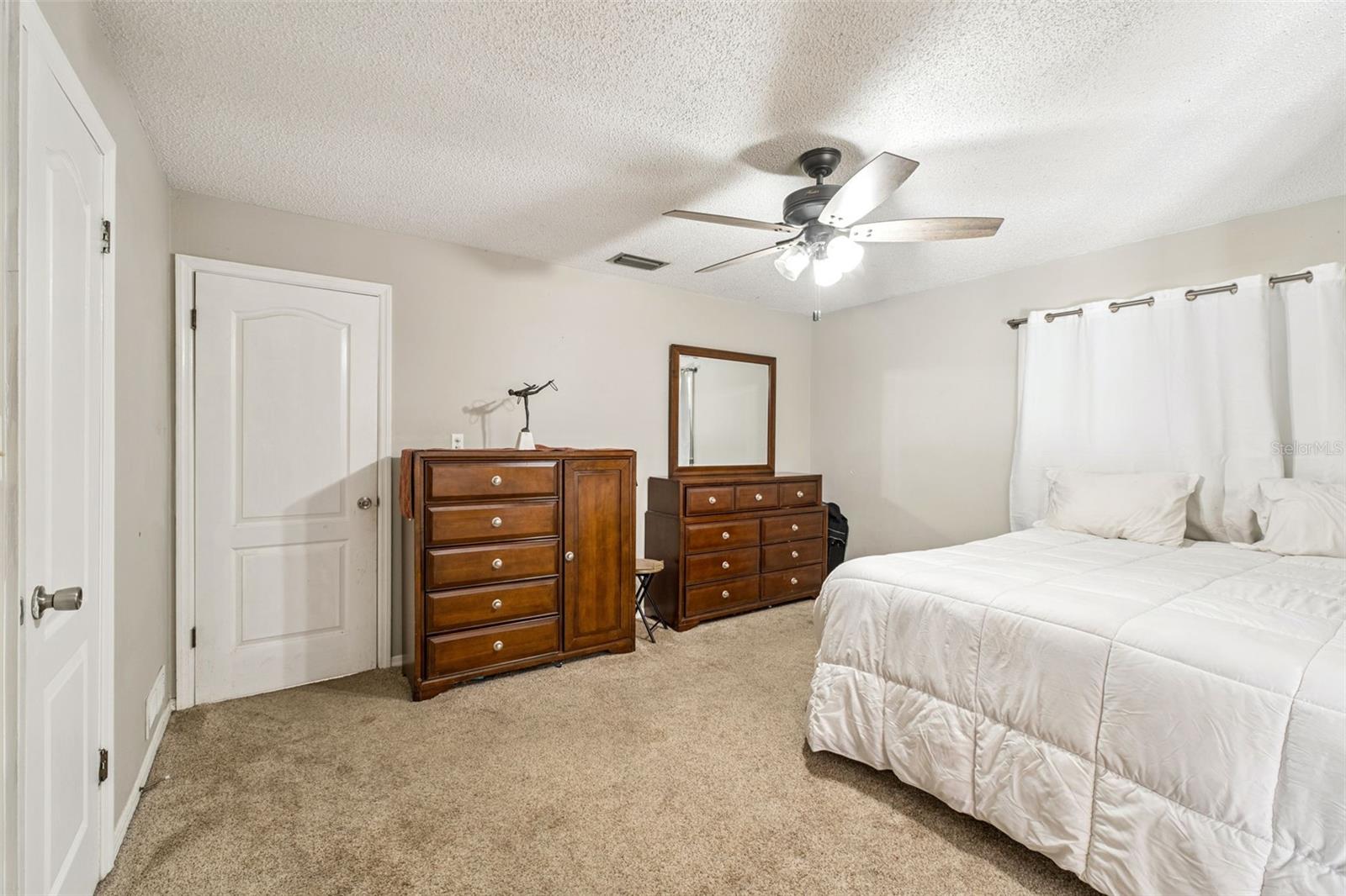 1537 S SPRING GARDEN AVE, DELAND, FL, 32720